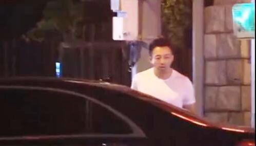 知名狗仔爆料汪小菲视频,狗仔爆料背后的真相揭秘